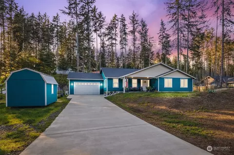 12835 Bear Lake Dr SW, Port Orchard, WA 98367