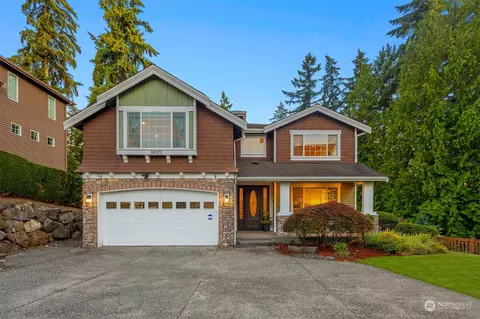 10323 NE 194th St, Bothell, WA 98011