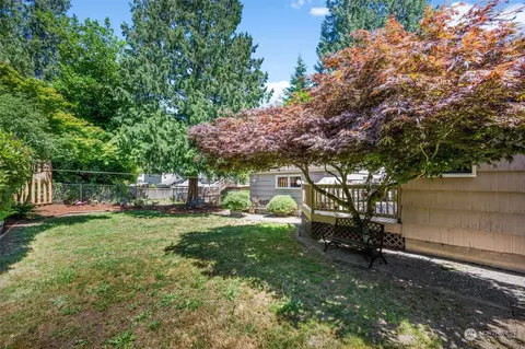 Exterior - 111 74th St SE, Everett, WA 98203 photo 4 of 6