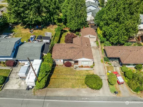 View/Area - 111 74th St SE, Everett, WA 98203 photo 3 of 3