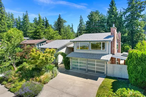 3108 Crestline Dr, Bellingham, WA 98226