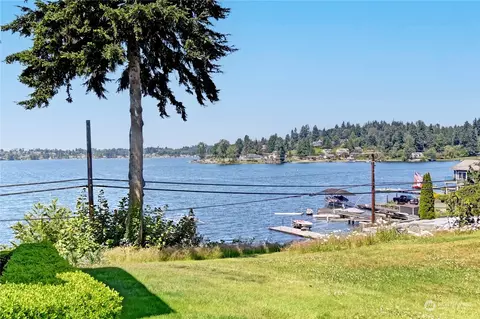 1104 122nd Ave NE, Lake Stevens, WA 98258