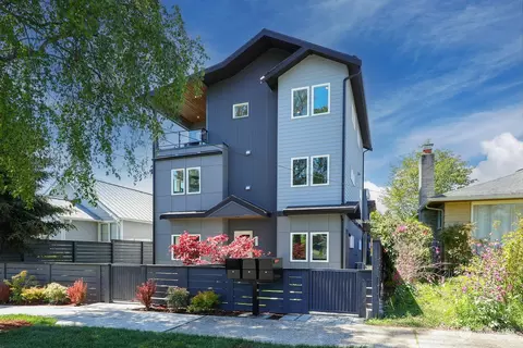 8009 27th Ave NW #B, Seattle, WA 98117