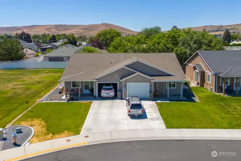 29 NE 31 Ne Linda Ridge Loop, Ephrata, WA 98823