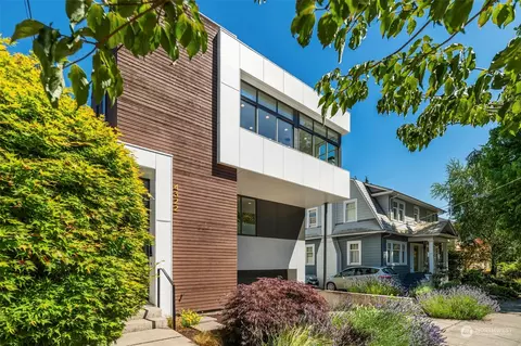 4322 Eastern Ave N, Seattle, WA 98103 photo 3