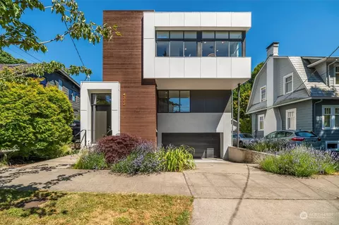 4322 Eastern Ave N, Seattle, WA 98103