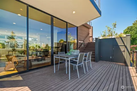 4322 Eastern Ave N, Seattle, WA 98103 photo 16