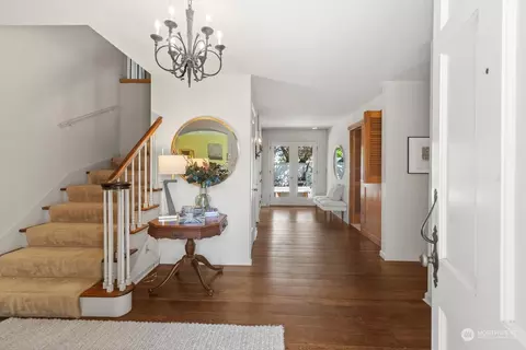 1111 Rucker Ave, Everett, WA 98201 photo 4
