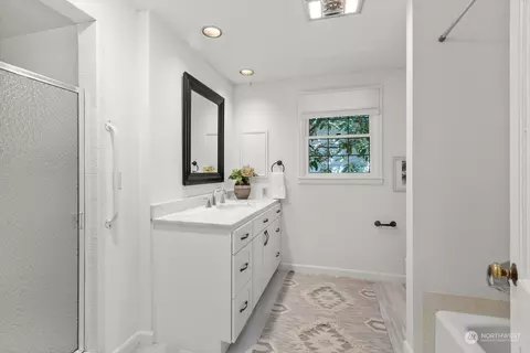 1111 Rucker Ave, Everett, WA 98201 photo 22