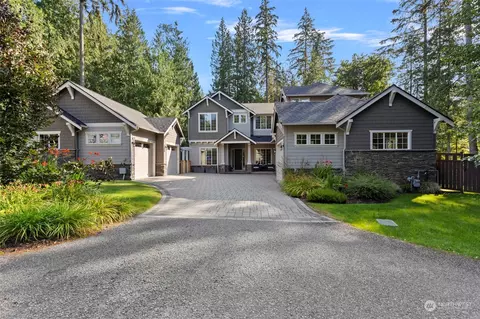 24062 NE 20th St, Sammamish, WA 98074