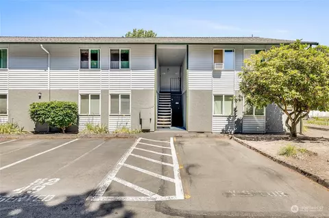 1852 Central Pl S #E50, Kent, WA 98030