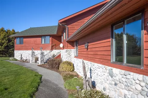 Exterior - 70 Sunset View Ln, Sequim, WA 98382 photo 9 of 10