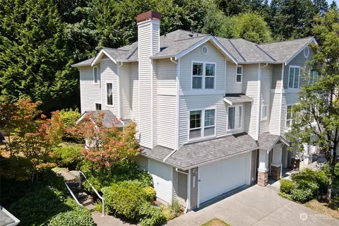 22009 39th Pl S #121, Kent, WA 98032