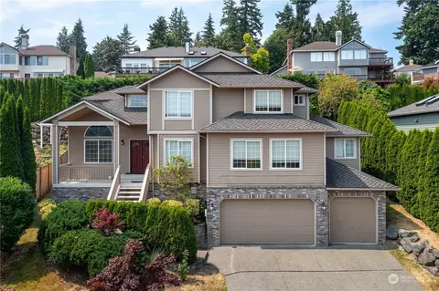 19631 110th Pl NE, Bothell, WA 98011