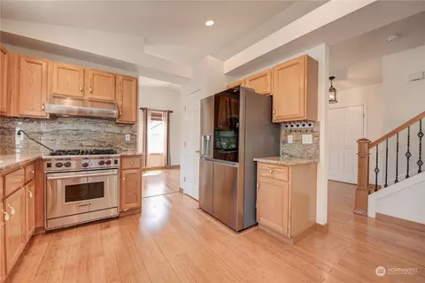 Kitchen - 14515 49th Dr SE, Everett, WA 98208 photo 2 of 3
