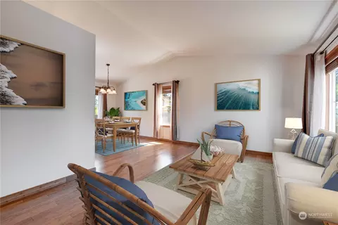 Living - 14515 49th Dr SE, Everett, WA 98208 photo 2 of 6