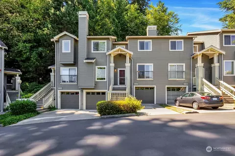 9303 176th Pl NE #2, Redmond, WA 98052