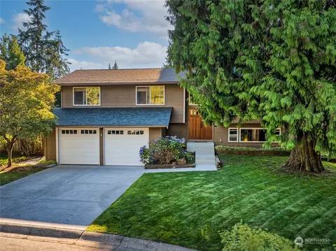 8316 NE 120th Pl, Kirkland, WA 98034
