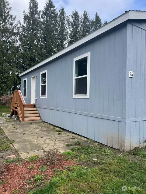8878 Peavey Rd #24, Sedro Woolley, WA 98284