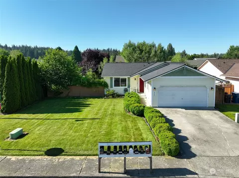 2902 Paul Pl, Mount Vernon, WA 98273