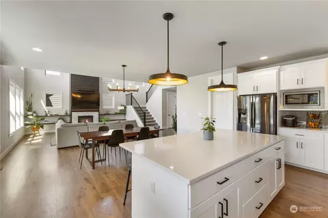 Kitchen - 2764 Terry Ct, Enumclaw, WA 98022 photo 3 of 3