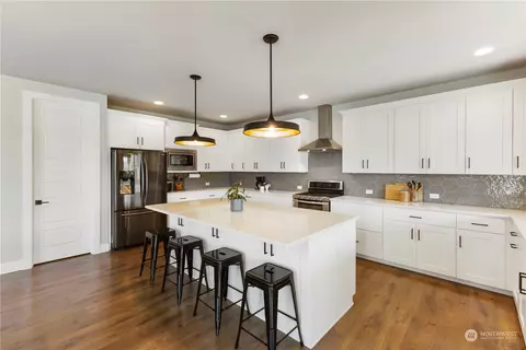 Kitchen - 2764 Terry Ct, Enumclaw, WA 98022 photo 1 of 3