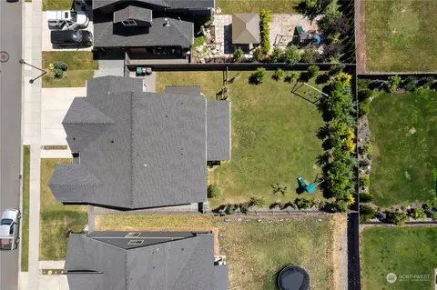 View/Area - 2764 Terry Ct, Enumclaw, WA 98022 photo 2 of 2