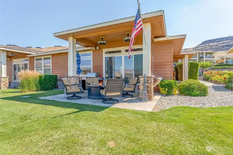9122 Seahawk Ln NW, Quincy, WA 98848