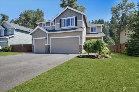 Exterior - 1208 Daffodil Ave NE, Orting, WA 98360 photo 6 of 7