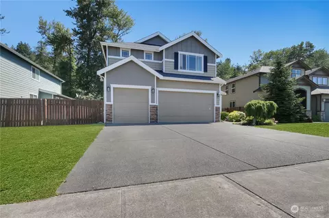 Exterior - 1208 Daffodil Ave NE, Orting, WA 98360 photo 7 of 7