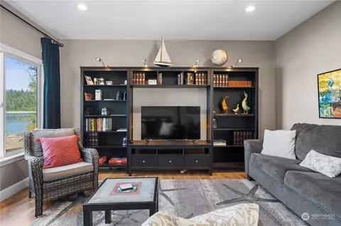 Living - 407 E Benson Loop Rd, Shelton, WA 98584 photo 7 of 7