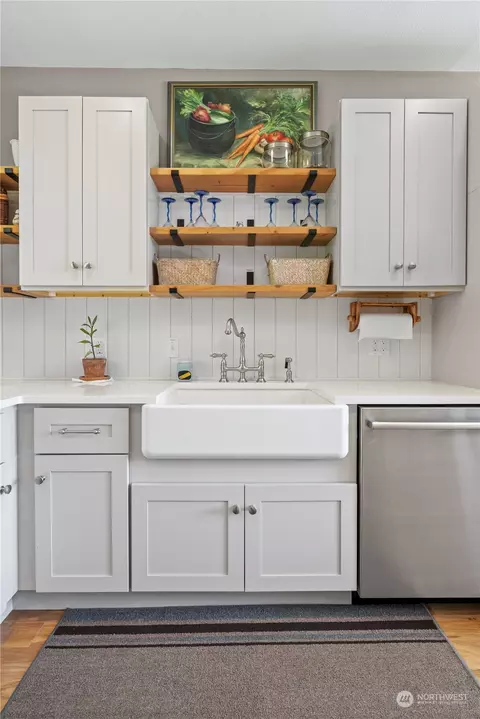 Kitchen - 407 E Benson Loop Rd, Shelton, WA 98584 photo 3 of 3