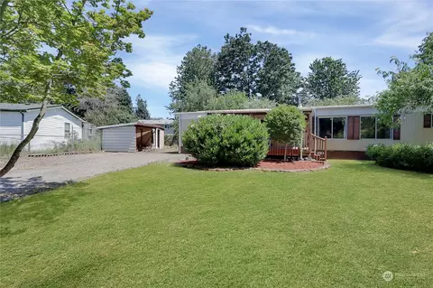 13105 224th Ave E, Bonney Lake, WA 98391 photo 4