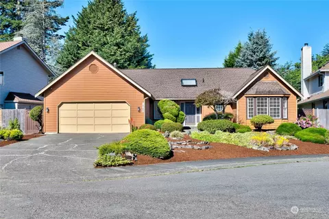 18209 157th Ave SE, Renton, WA 98058