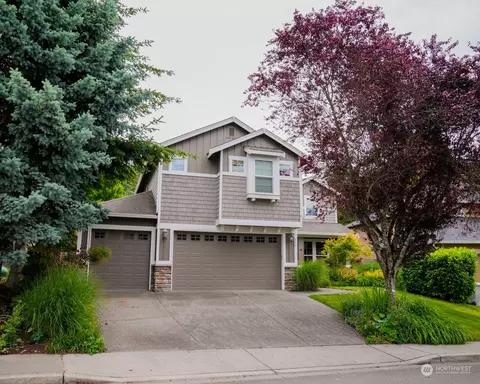 230 Pasco Dr NE, Renton, WA 98059