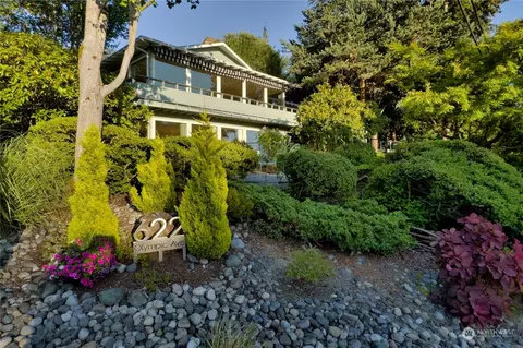 622 Olympic Ave, Edmonds, WA 98020