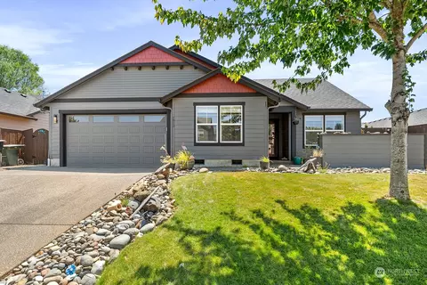 1813 Willow St, Woodland, WA 98674