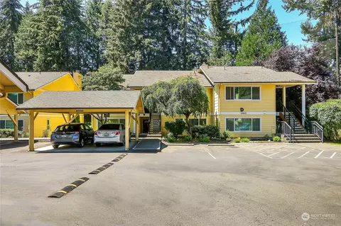 14602 NE 51st St #D2, Bellevue, WA 98007
