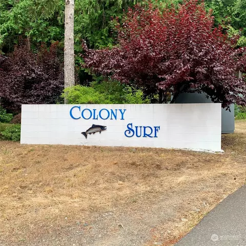 520 N Lake Surf Dr, Lilliwaup, WA 98555