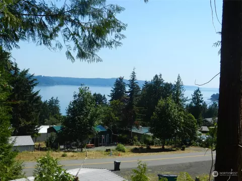 222 Nka Seamount Dr, Brinnon, WA 98320