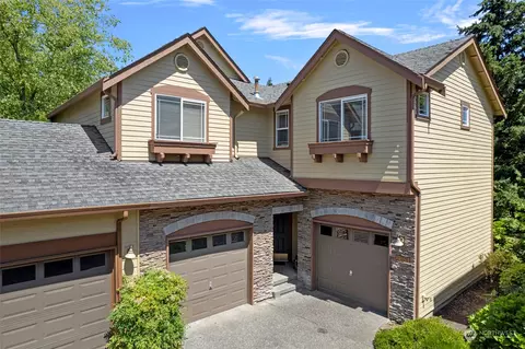 10728 221st Ln NE #34, Redmond, WA 98053