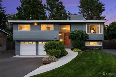 19715 82nd Pl W, Edmonds, WA 98026