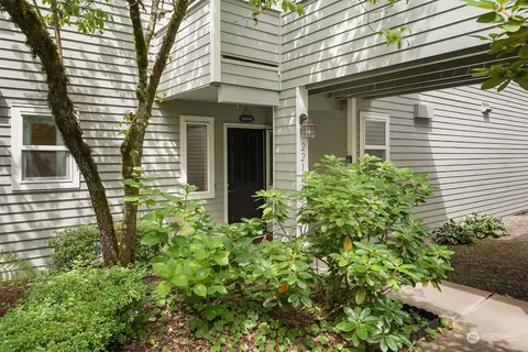 22104 SE 40th Ln #1116, Issaquah, WA 98029