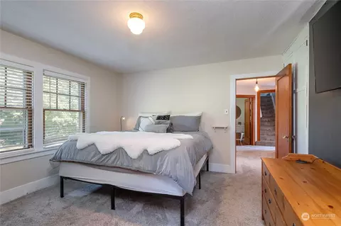 Bedroom - 3907 128th St E, Tacoma, WA 98446 photo 1 of 5