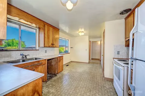 417 2nd Ave N, Edmonds, WA 98020 photo 7