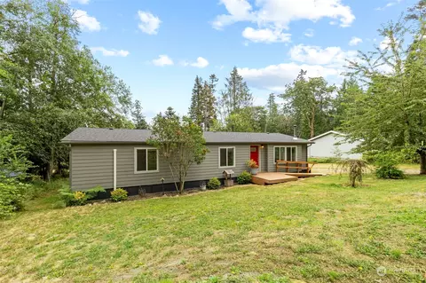 21678 Jefferson Beach Rd NE, Kingston, WA 98346