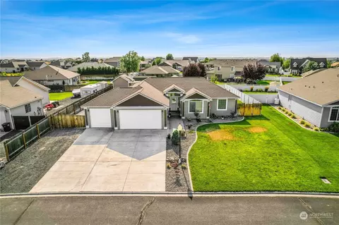 446 Dandero St SE, Moses Lake, WA 98837