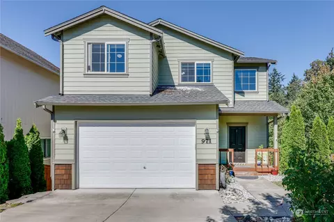 971 NW Snow Creek Way, Bremerton, WA 98311