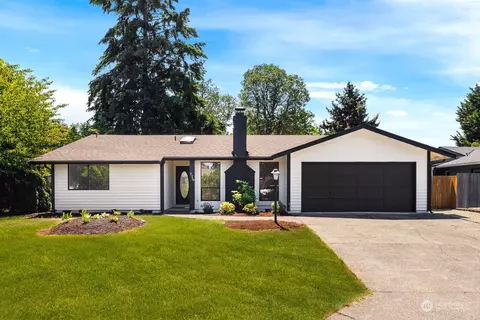 9710 Coral Dr SW, Lakewood, WA 98498