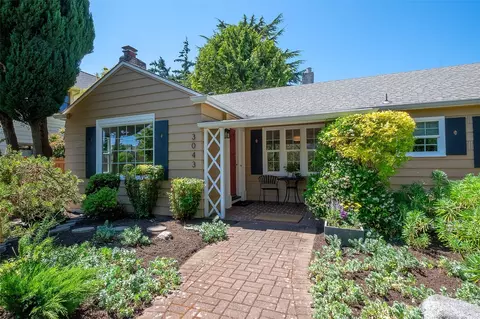 3043 28th Ave W, Seattle, WA 98199